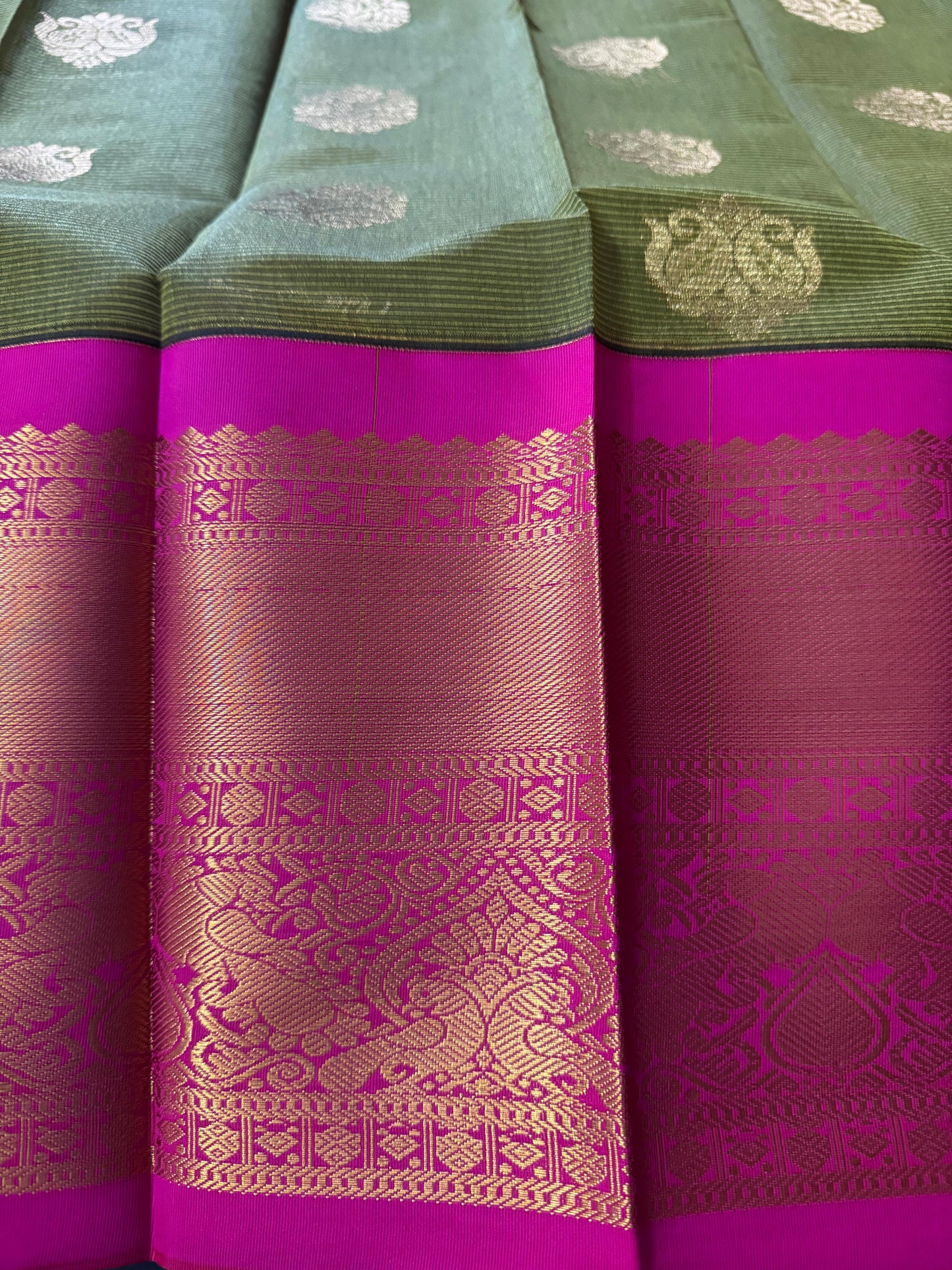 Venakatagiri pattu saree